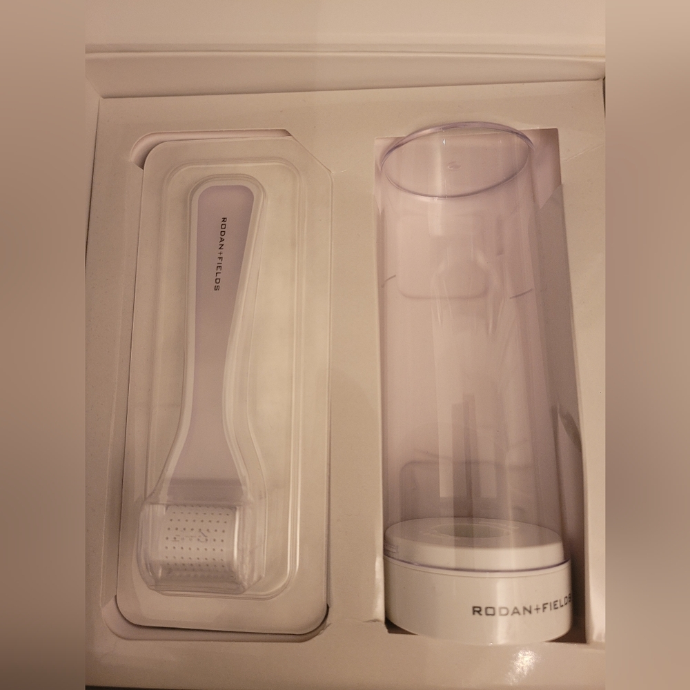 Rodan & Fields Micro-exfoliating roller